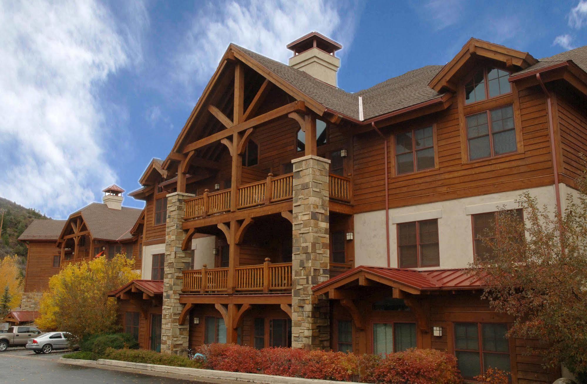 Lodge At Brookside Avon Village Esterno foto