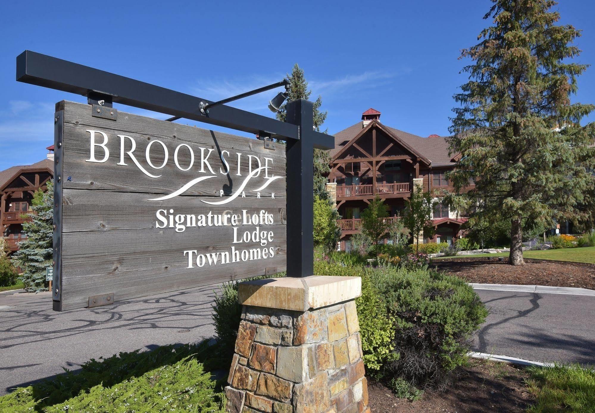 Lodge At Brookside Avon Village Esterno foto