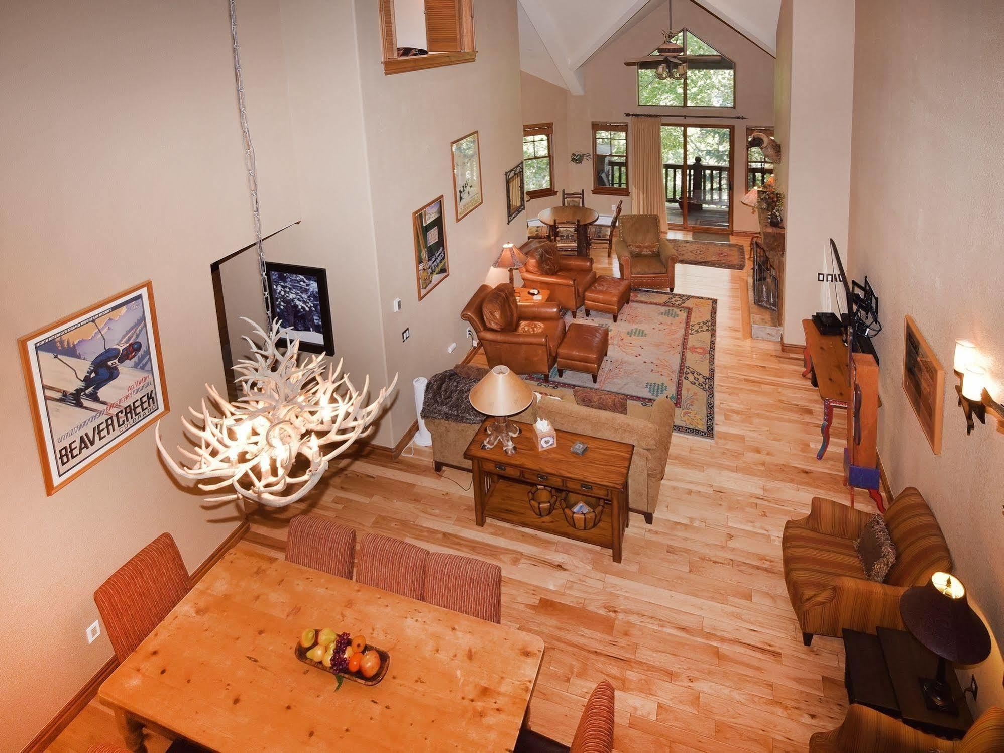 Lodge At Brookside Avon Village Esterno foto
